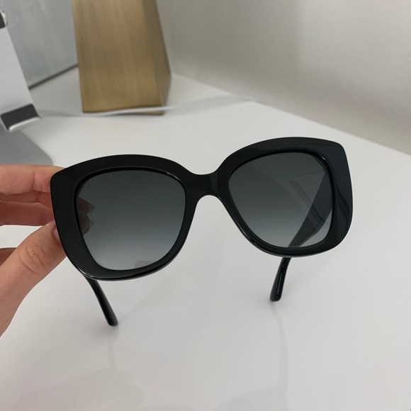 Gucci sunglasses - Picture 3 of 4